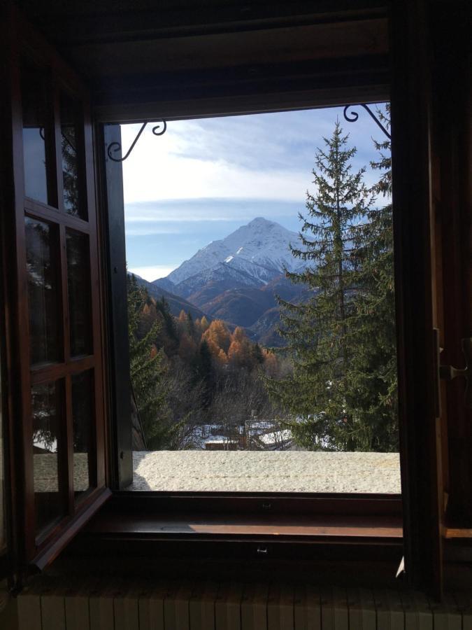 Maison Des Alpes Mansarda Oulx Екстериор снимка